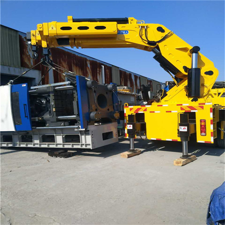 禹城 大吨位折臂吊出租费用解析：一小时租赁多少钱