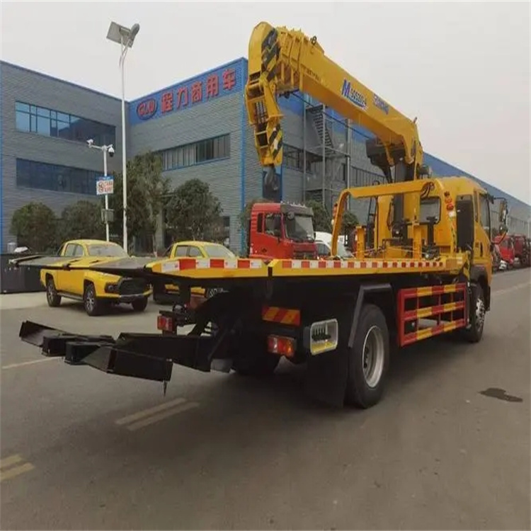 禹城附近小随车吊出租电话，轻松解决搬运烦恼