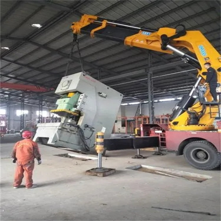 禹城80吨折臂吊车出租附近电话